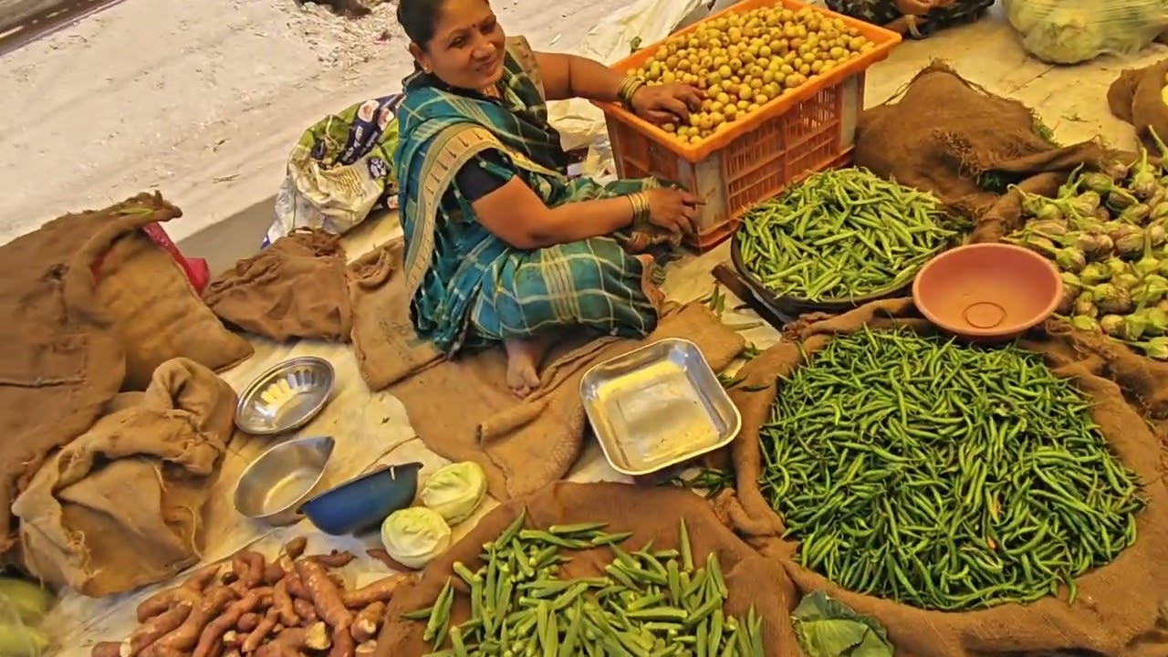 आज गुरुवार बाजार दिवस 🫛🥒🥬🥦