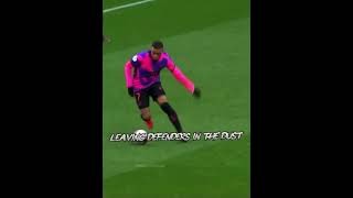 Mbappeeee pace abuse 🔙 Op dribbles 👇 #mbappe #france #realmadrid #football #viral #shorts #fyp