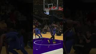 LeBron James Dunk