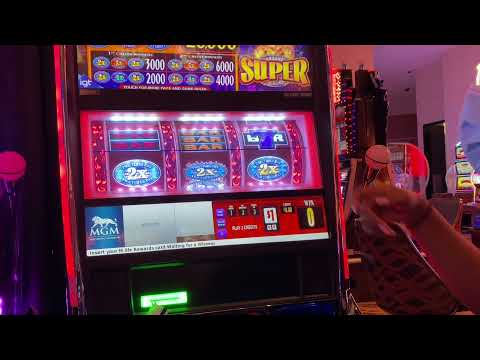 REDHOT 7'S RESPIN * Slot Play * MGM Casino National Harbor *