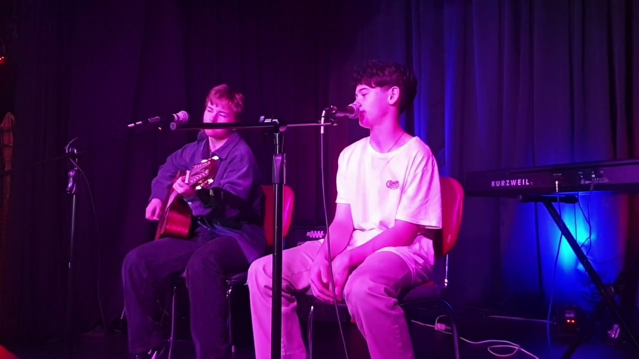 Guitar and Singing Lessons Seatoun, Lyall Bay, Hataitai and Berhampore