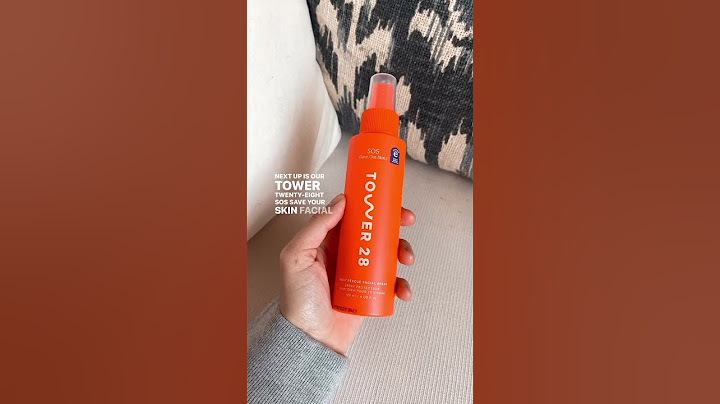3 wellness products we NEVER travel without! #travelcouple #traveltips #wellness #wellnesstips