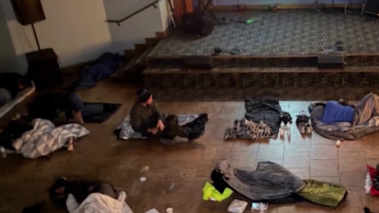 Community warming centers stay open amid freezing temperatures