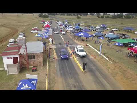 NP200 v Fiesta NP200 v Fiesta