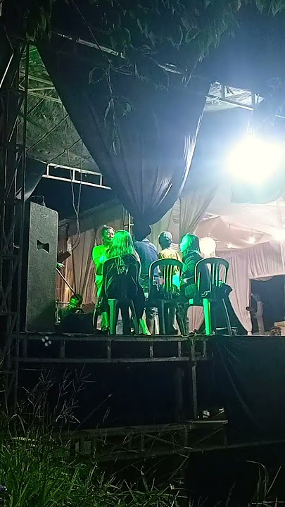 dangdut dengan irama Yang Menghentak