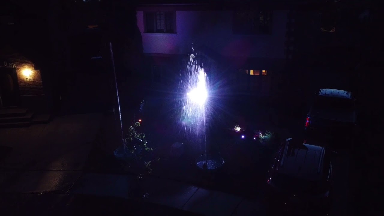 Holding Out For A Hero- Fountain Show (Jennifer Saunders)