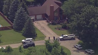 Three Ogle County sheriff's deputies shot near Dixon, suspect ID'd