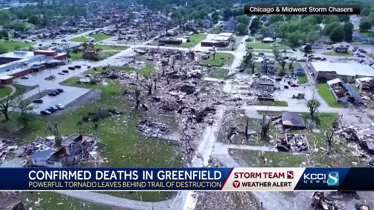 Powerful tornado leaves behind trail of destruction - YouTube