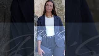 Blazer vaquera con raya diplomática! #arganda #moda #madrid #divas #style #influencer #blazer