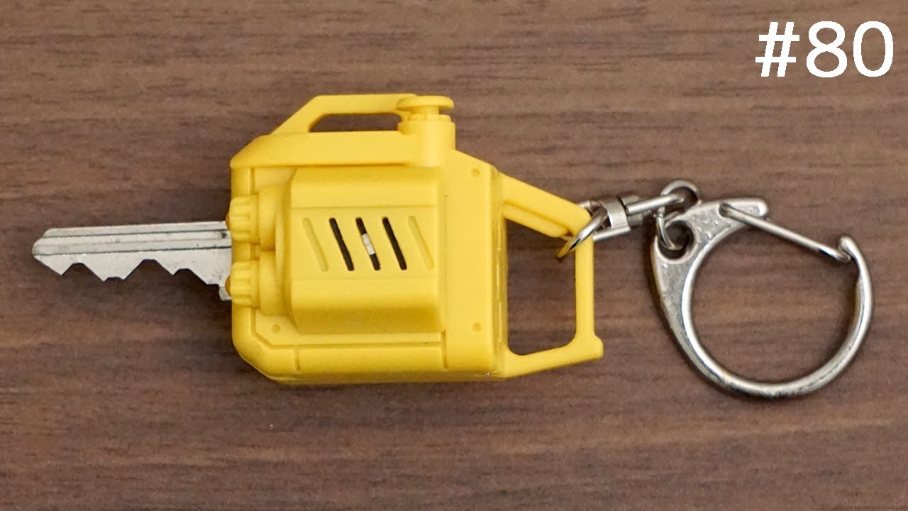 光る！音が出る！鍵がチェンソーになるキーホルダー。KEY CHAINSAW. key ring