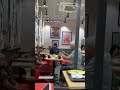 Thứ tình yêu lãng mạn nhất thế giới hóa ra lại bình dị thế này! ân cần đưa nhau đi ăn🥰