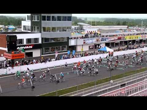 2011　全日本ママチャリ１２時間耐久レース（ローリングスタート）