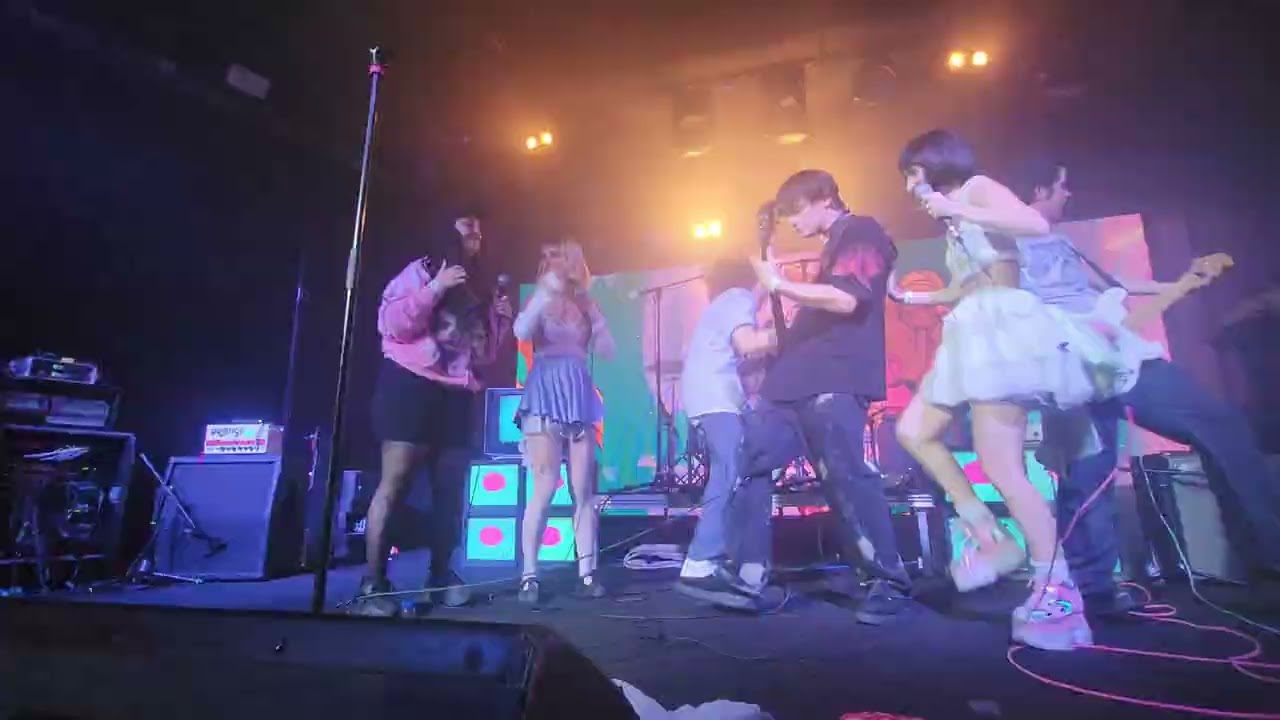 Axolotes Mexicanos ft. Aiko el grupo | Rosas y espinas | Concierto en Directo | 10-05-2024 | Madrid