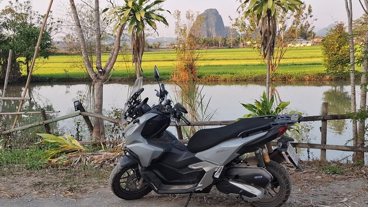 Motorbike in Chiang Rai #motorbike #thailand #chiangrai #enjoy #fun 