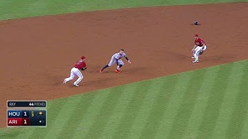 HOU@ARI: D-backs cut down Springer with rundown