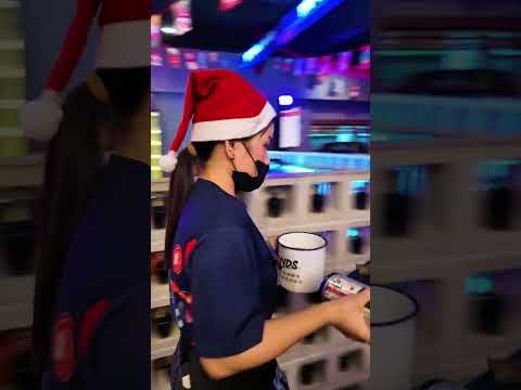 跨年夜真的选对地方咯!NEON太带感~
