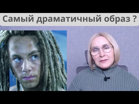 Видео: Първият отговорник спасява осиротялото куче и прави своята част от екипа на парамедиците