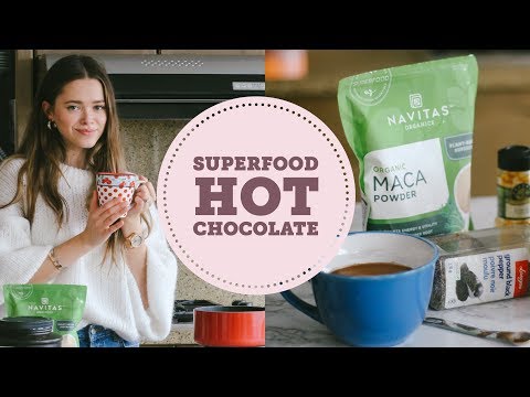 superfood-hot-chocolate-|-model,-holistic-nutritionist-|-pms,-energy-boost