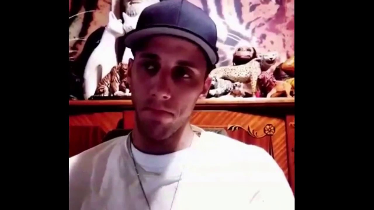 Charlie Zelenoff (0-1) assaults his father and considers it a boxing victory