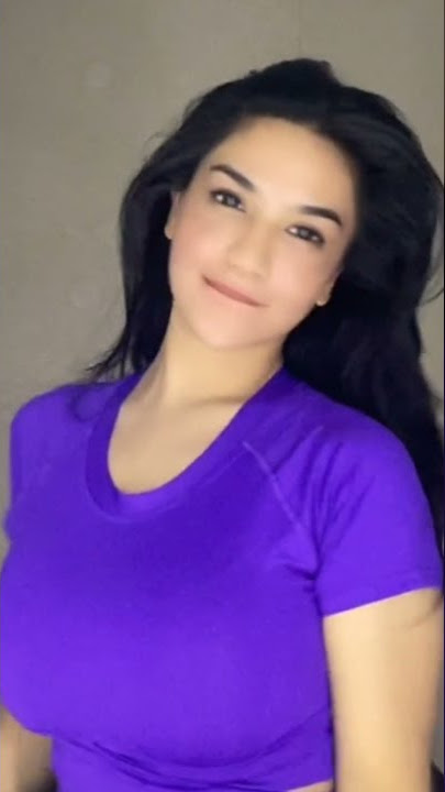 Siva Aprilia Pake Baju Ungu 💜😍
