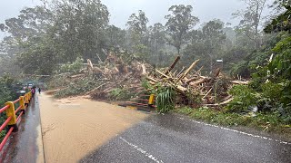 Download Lagu DETIK DETIK BANJIR BANDANG BATU JOMBA SEKITAR !! Akses jalan tutup total,banyak kenderaan terjebak ! MP3