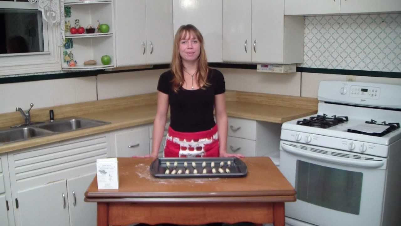 How to Make Wedding/Holiday Lady Lock or Clothespin Cookies Part 1 of 2 YouTube