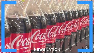 Download Lagu Coca-Cola is ditching high-fructose corn syrup. What is it? | Morning in America MP3 Download Lagu Coca-Cola is ditching high-fructose corn syrup. What is it? | Morning in America MP3