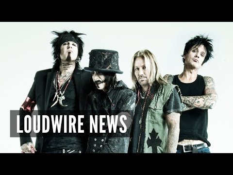 Motley Crue Tour Openers Sue for $30 Million