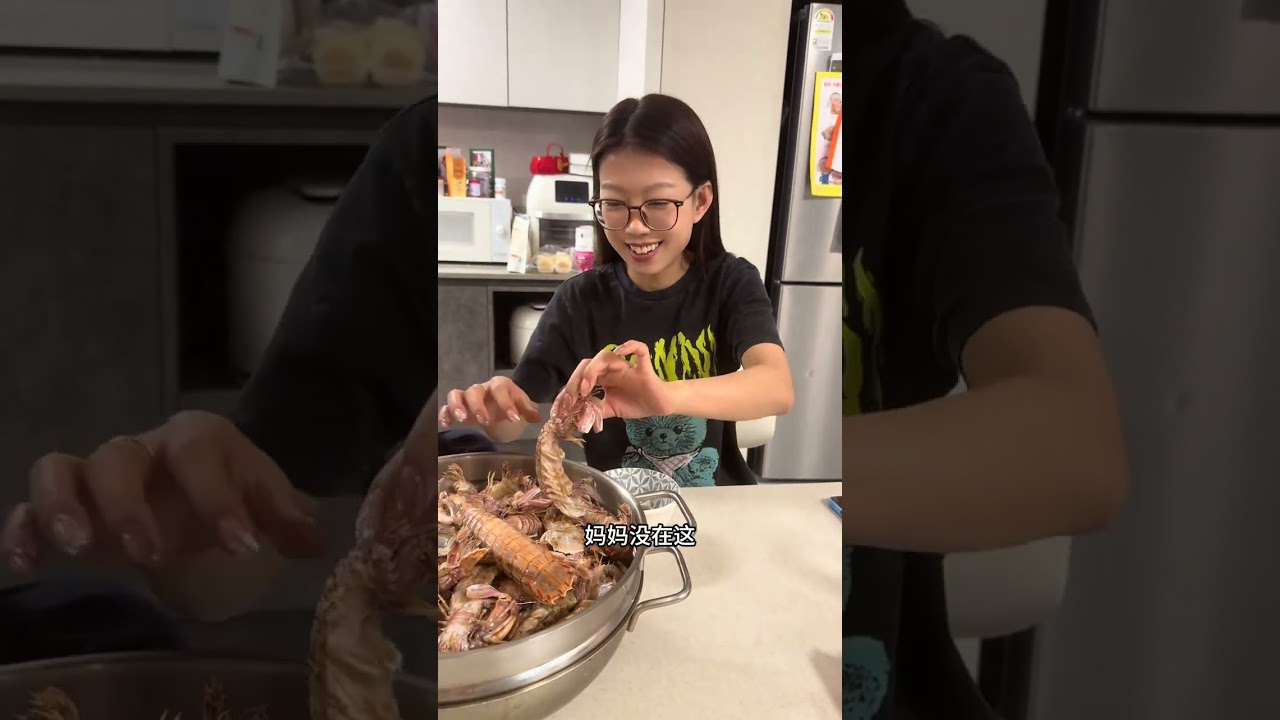 韩国媳妇大敏 韩国人竟然都没吃过这玩意？婆婆买回来送家里就去忙了，嫁到韩国这么多年我也还是第一次吃呢，老公和表姐都