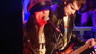 Poison Boys - I Don't Wanna Go Down to the Basement (Ramones version) @ La Nube (Euskadi) 21/02/2023