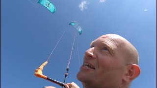 North Reach vs Duotone Evo 2020 | Freeride Kite Test