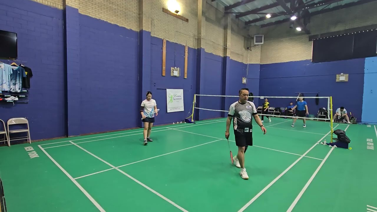 Brian n Dip vs Jon n Sari