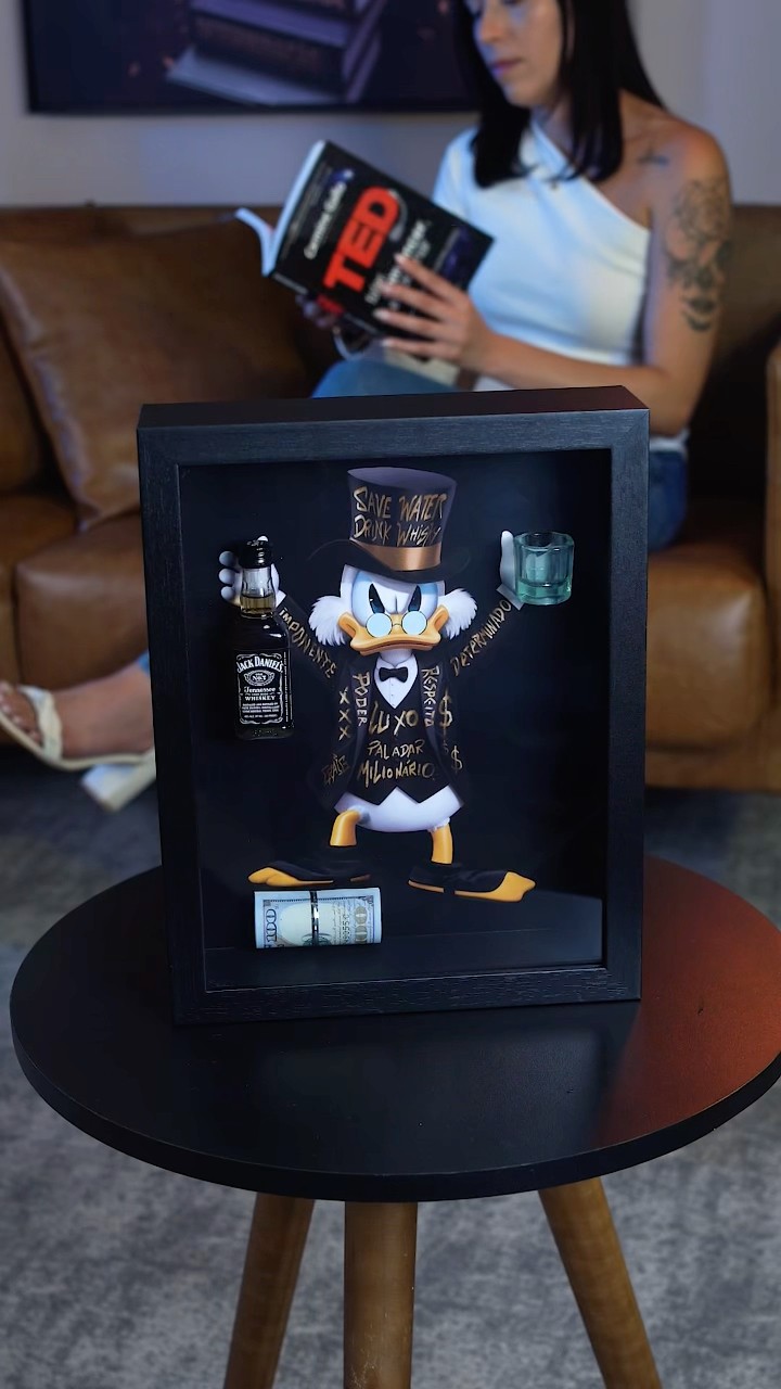Depoimento de Quadros Decorativos em vídeo