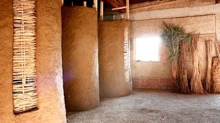 Italian curving earthen walls