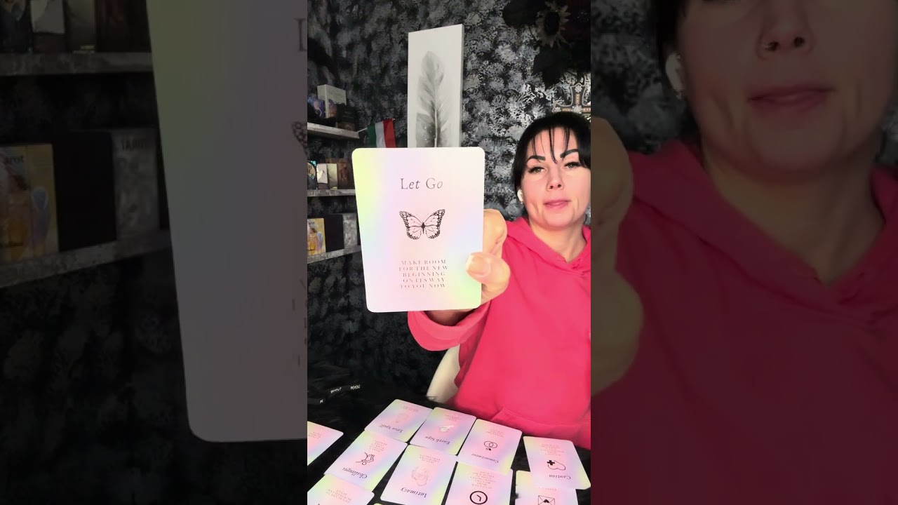 Ki tart feléd???🤭3 is van 🤣🧚‍♂️😶‍🌫️🍀🙏🌹🔥