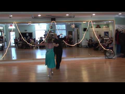 Professional Mark Arnott & Darla Schmitt Night Club 2 Step Routine 2013