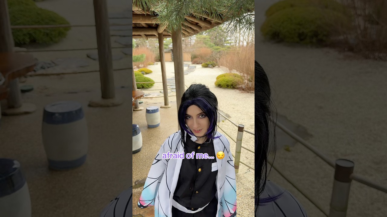 Shinobu doesnt bite 🤪 #anime #demonslayer #giyushino #kimetsunoyaiba