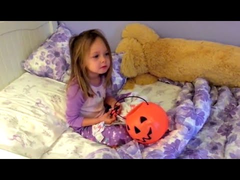 parents tell kids they ate their halloween candy whats trending now - Parents Telling Kids They Ate Their Halloween Candy parents tell kids they ate their halloween candy whats trending now - Parents Telling Kids They Ate Their Halloween Candy