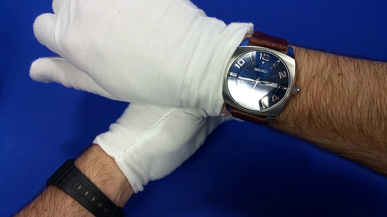 Seiko SNKN37 Review - YouTube