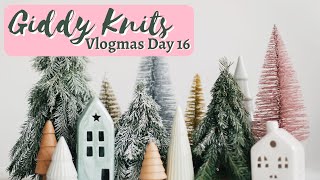 Vlogmas Day 16🎄A Studio Day And Finally Some Crafty Chat🎄Giddy Knits