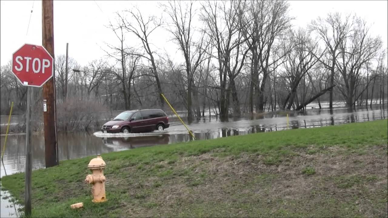 Rock River flood includes Janesville's downtown river walk YouTube