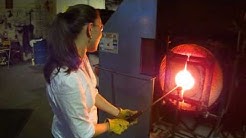 Glass blowing at the Jennifer Sears Art Gallery in Lincoln City Oregon (1 of 2)