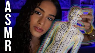 ASMR MASSAGEM AGRESSIVA E RELAXANTE NO BONECO DE ACUPUNTURA 😴 PARA SENTIR ARREPIOS E RELAXAR 💤