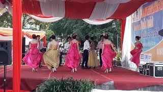 Tari katrili dari manado suku minahasa
