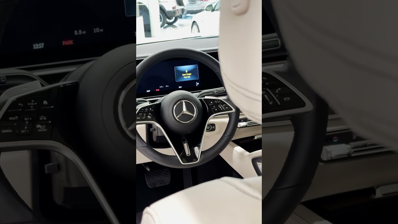 2025 Mercedes-Benz GLS 450 AWD @ Mercedes-Benz of Bonita Springs