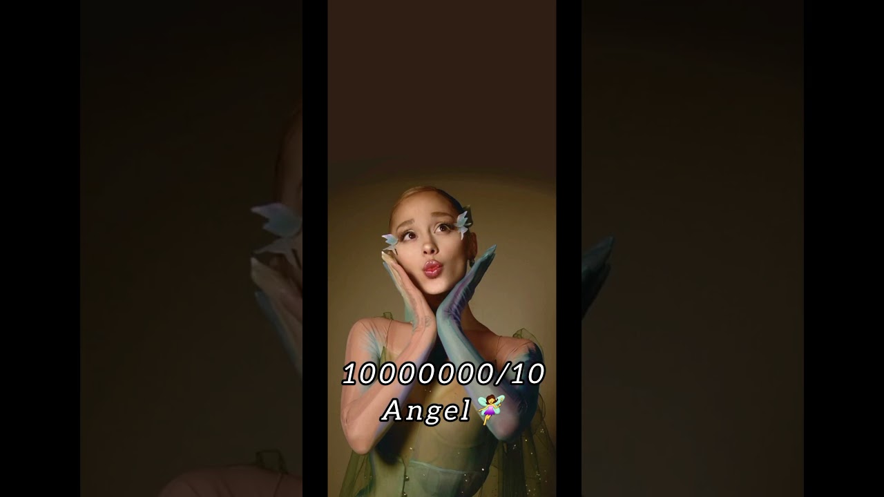 Ariana Grande Top 10 look 