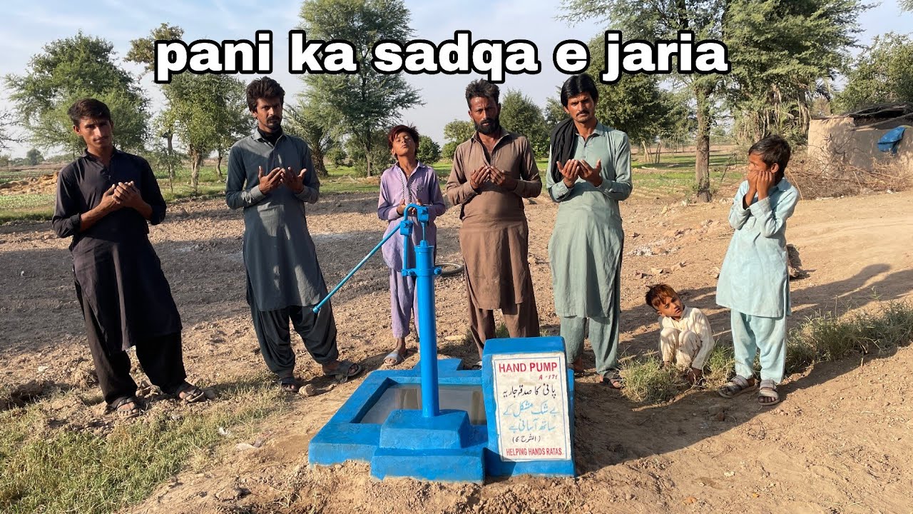Hand pump for poor cholistani families|cholistan desert village water problems|Aao madad karen|
