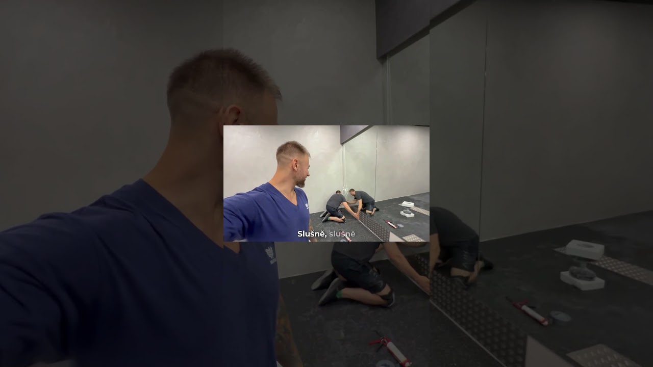 BODYFLEX Fitness Pardubice |  plechy pod zrcadla v procesu