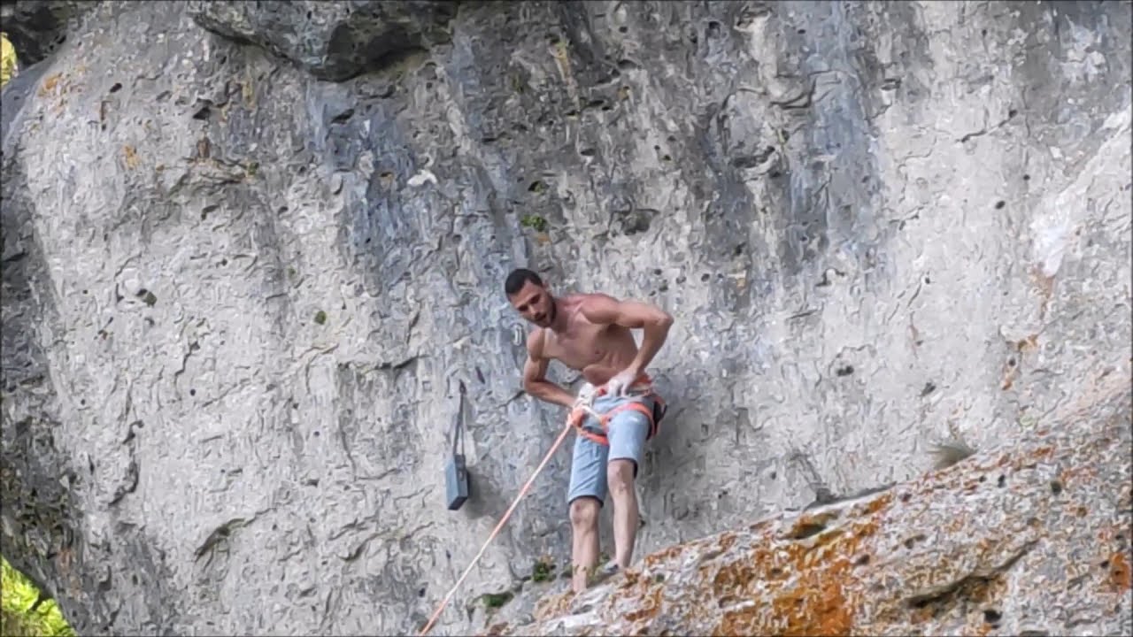 Raise the Roof 8b+,Frankenjura