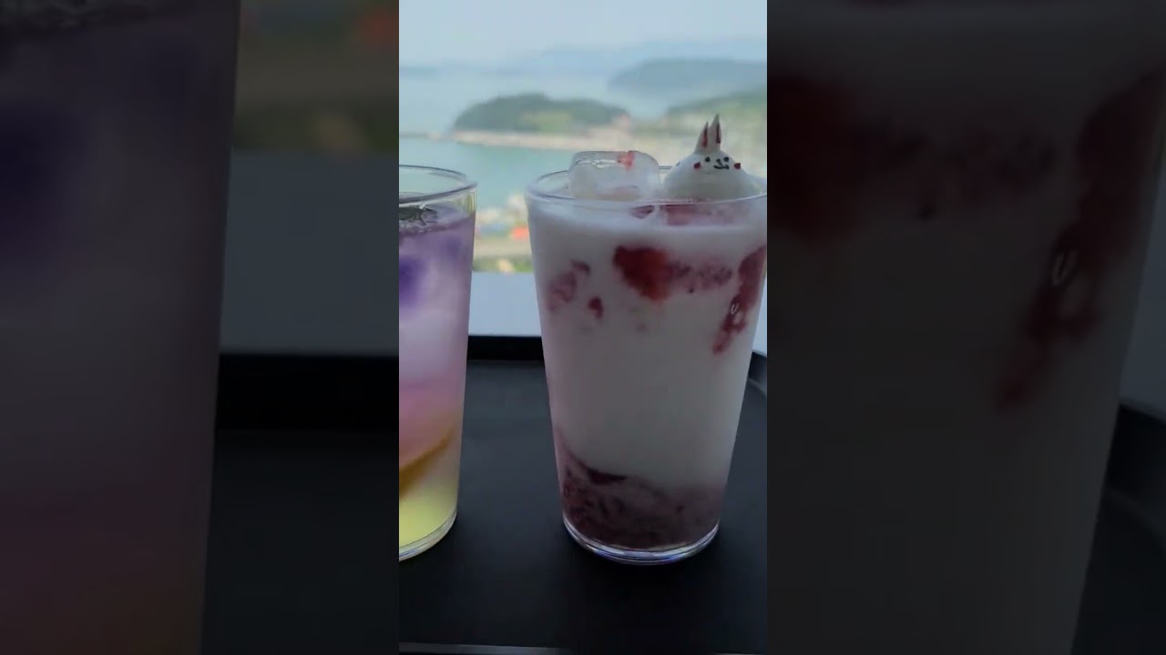 부산 가덕도 그랜드하브 카페에서